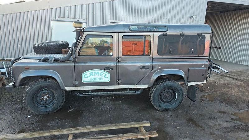 Gebraucht Land Rover Defender S 122 PS (89 kW) 2002 Grau Kombi