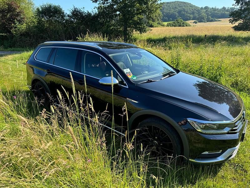 Gebraucht VW Passat Alltrack 220 PS (161 kW) 2016 Schwarz Kombi
