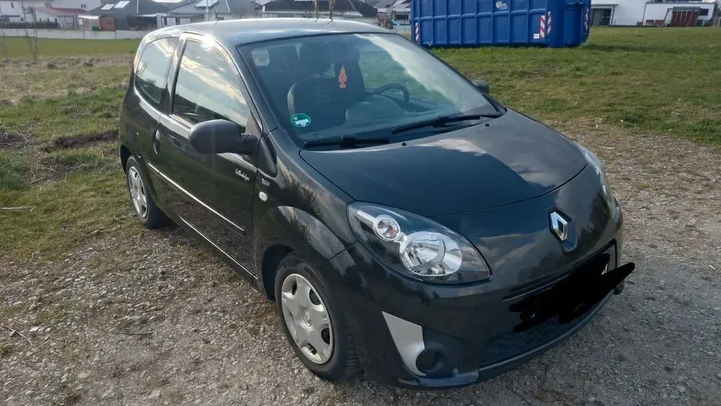 Second-hand Renault Twingo 75 CP (55 kW) 2011 Negru Hatchback
