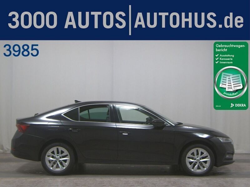 Schwarz Gebraucht 2021 Skoda Octavia Style Limousine | 17.450 € - Bild 1/4