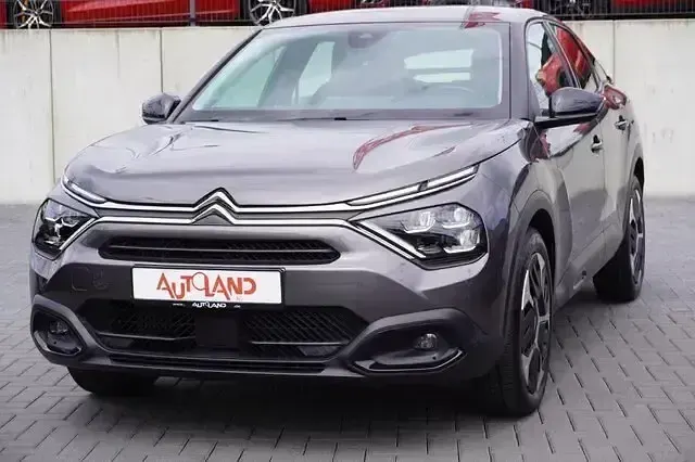 Gebraucht Citroën C4 Feel 131 PS (96 kW) 2021 Grau Limousine
