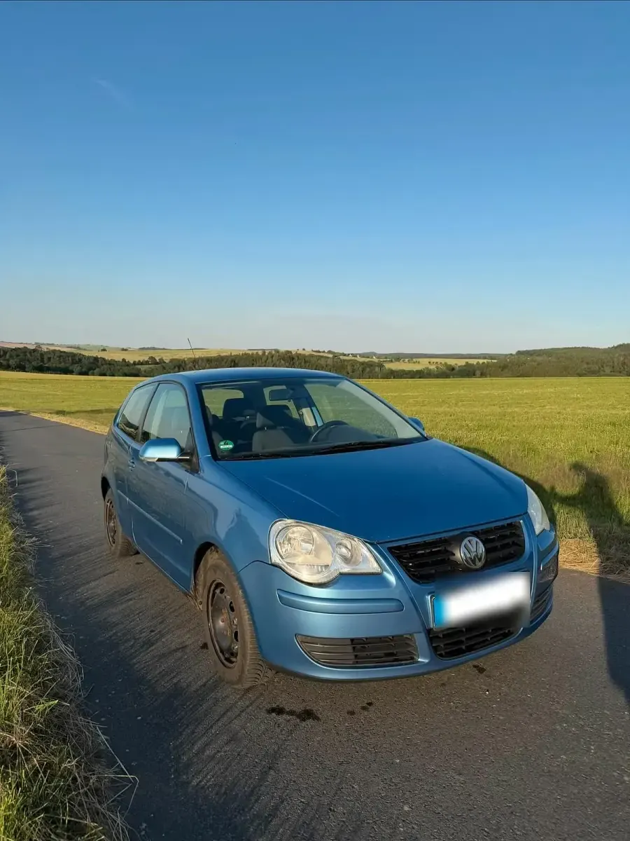Gebraucht VW Polo 54 PS (39 kW) 2005 Blau Kleinwagen
