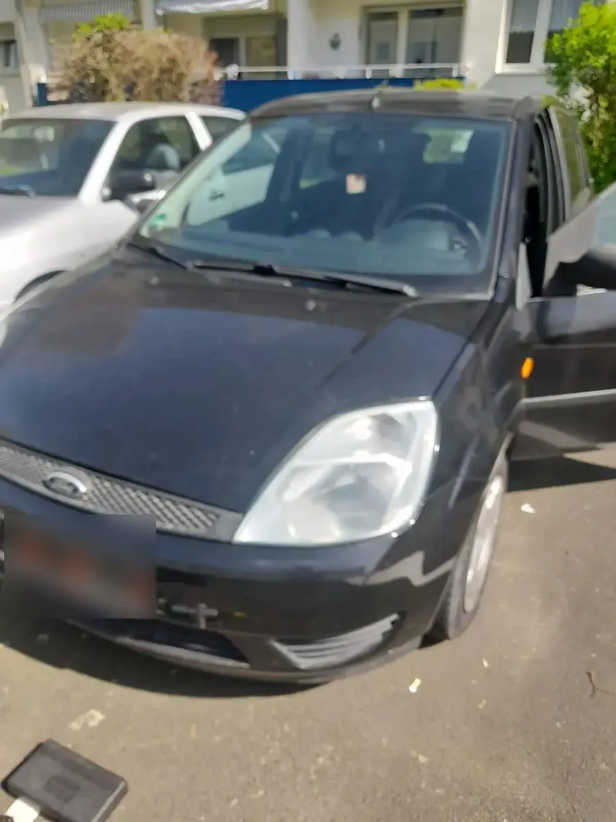 Gebraucht Ford Fiesta 80 PS (58 kW) 2005 Blau Kleinwagen