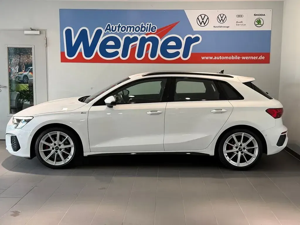 Gebraucht Audi A3 S-Line 150 PS (110 kW) 2023 Weiß Limousine