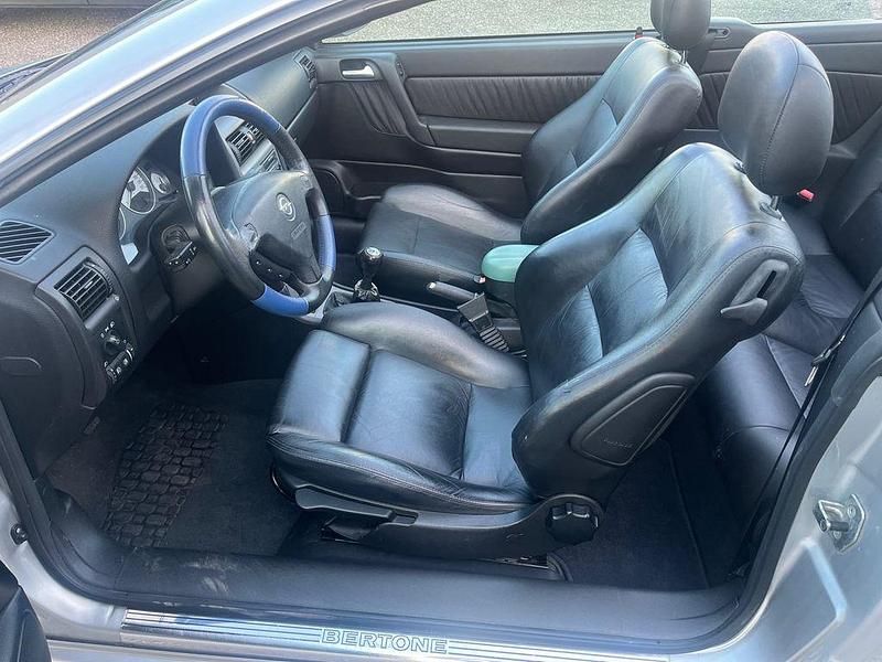 Gebraucht Opel Astra Edition 147 PS (108 kW) 2003 Silber Cabrio