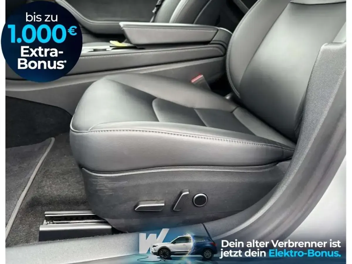 Gebraucht Tesla Model 3 Standard Range 239 kW (325 PS) 2022 Weiß Limousine