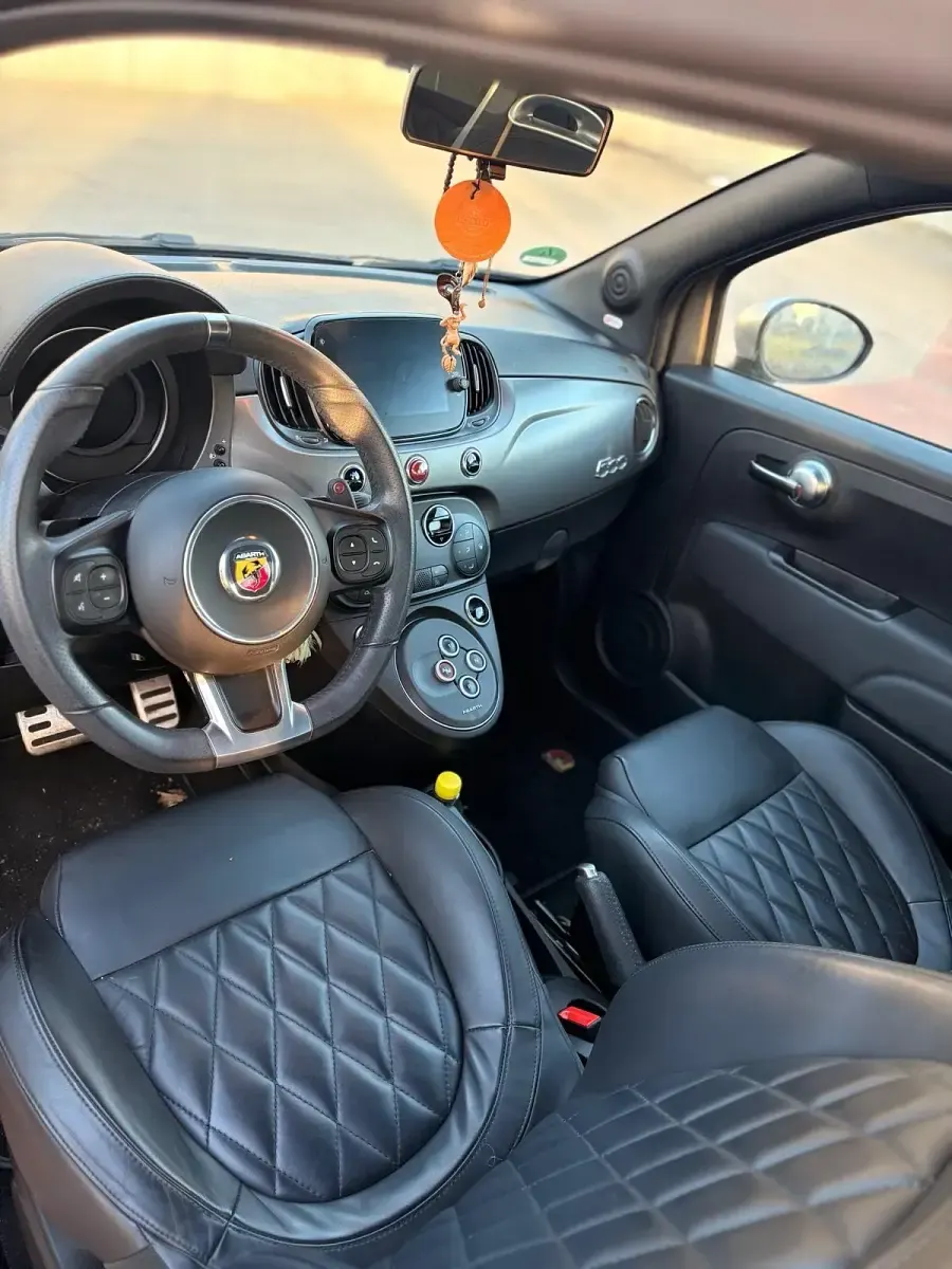 Gebraucht Abarth 595C 165 PS (121 kW) 2023 Grau Cabrio