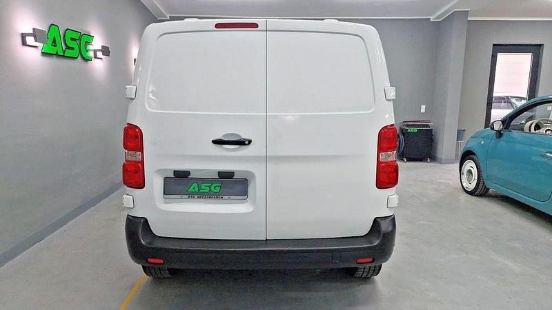 Gebraucht Peugeot Expert 122 PS (89 kW) 2016 Weiß Van