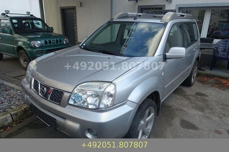Silber Gebraucht 2004 Nissan X-Trail SUV | 2.777 € (Guter Preis) - Bild 1/4