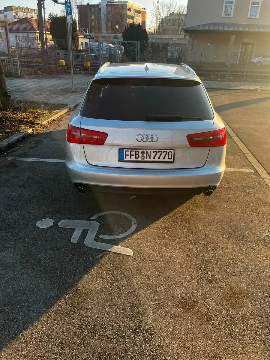 Gebraucht Audi A6 204 PS (150 kW) 2013 Grau Kombi