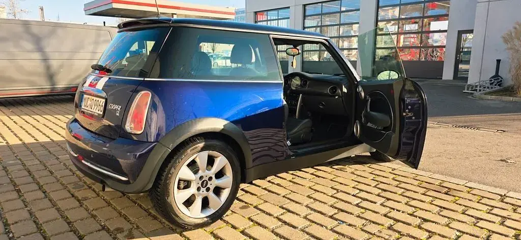 Usado Mini Cooper 116 HP (85 kW) 2004 Azul Citadino