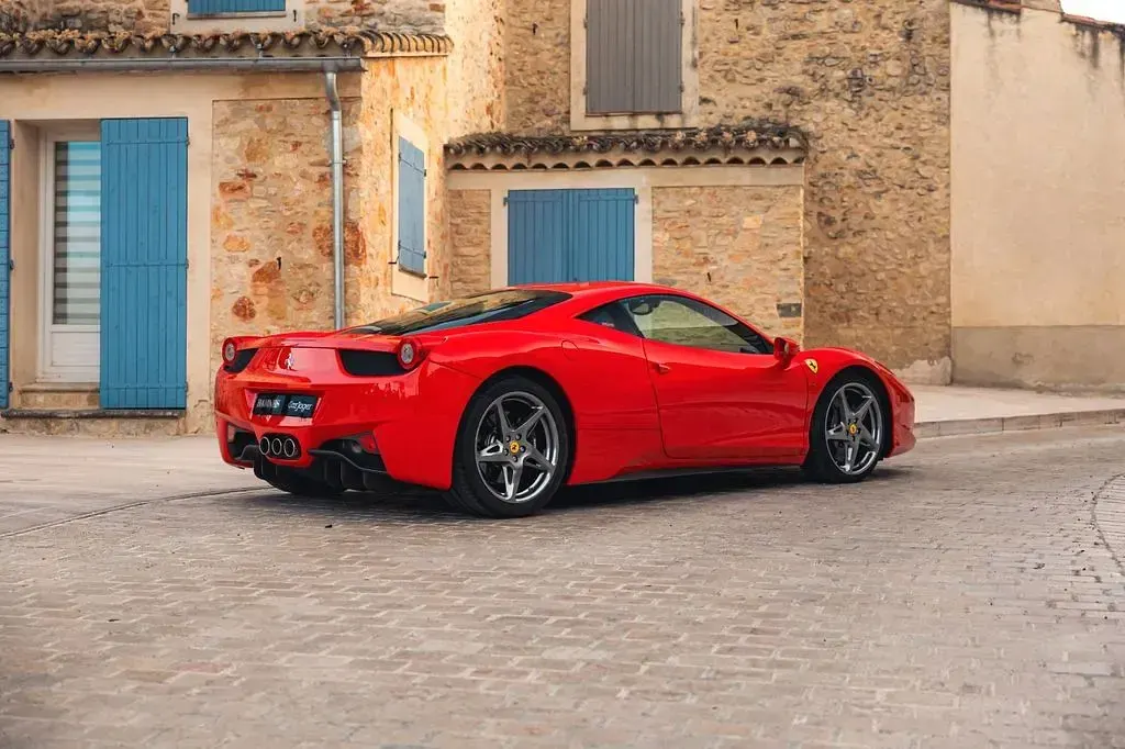 Gebraucht Ferrari 458 570 PS (419 kW) 2013 Rot