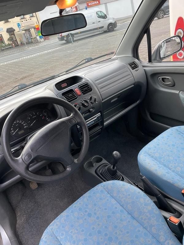 Gebraucht Suzuki Wagon R+ 76 PS (55 kW) 2002 Silber Van / Kleinbus