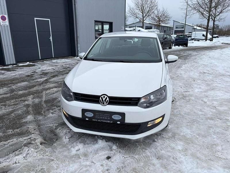 Gebraucht VW Polo Match 90 PS (66 kW) 2013 Weiß Kleinwagen