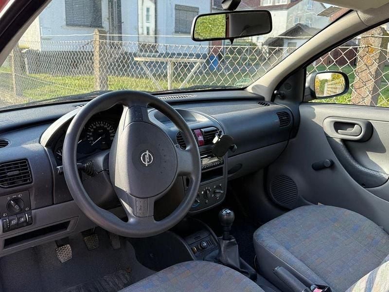 Gebraucht Opel Corsa 75 PS (55 kW) 2001 Rot Kleinwagen