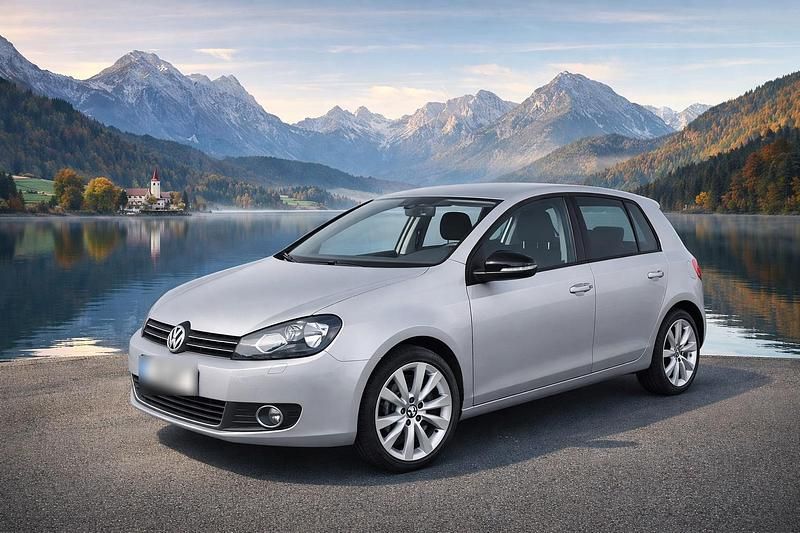 Gebraucht VW Golf VI Style 105 PS (77 kW) 2011 Silber Kleinwagen