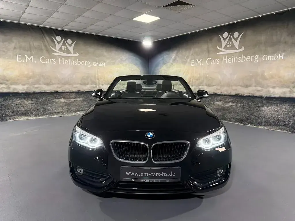Używany BMW 220 Advantage 184 KM (135 kW) 2019 Czarny Kabriolet