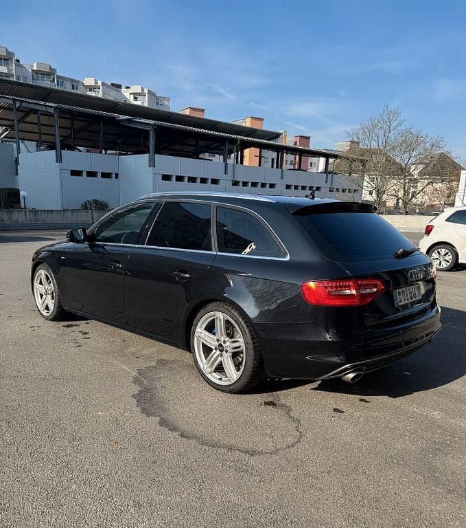 Gebraucht Audi A4 S-line plus 245 PS (180 kW) 2012 Schwarz Kombi