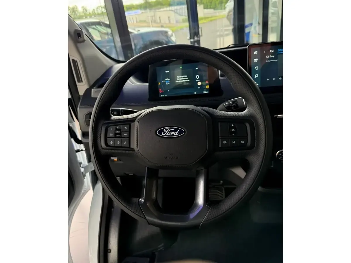 Ny Ford Transit 110 kW (150 HK) 2026 Vit Minibuss