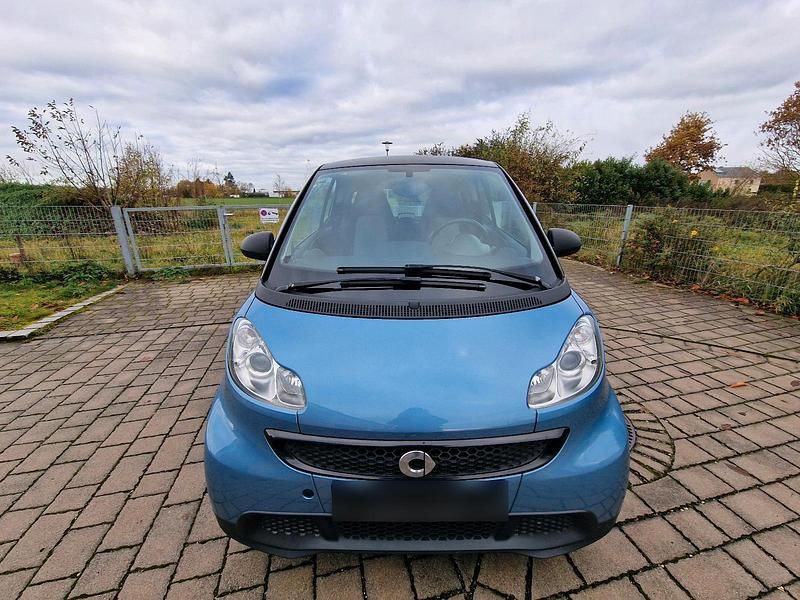 Gebraucht Smart ForTwo Coupé 62 PS (45 kW) 2013 Blau Coupé