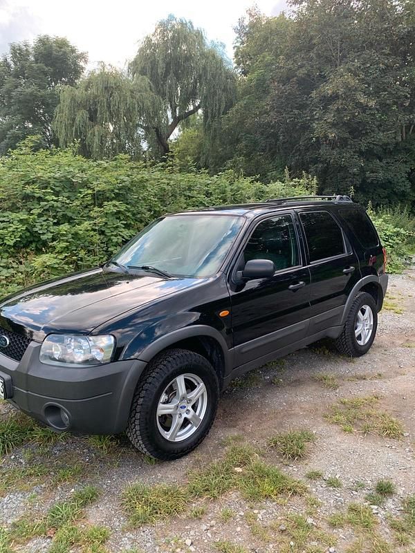 Schwarz Gebraucht 2005 Ford Maverick XLT SUV | 4.900 € (Etwas zu teuer) - Bild 1/4