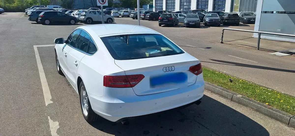 Gebraucht Audi A5 Sportback 179 PS (131 kW) 2011 Weiß Kleinwagen