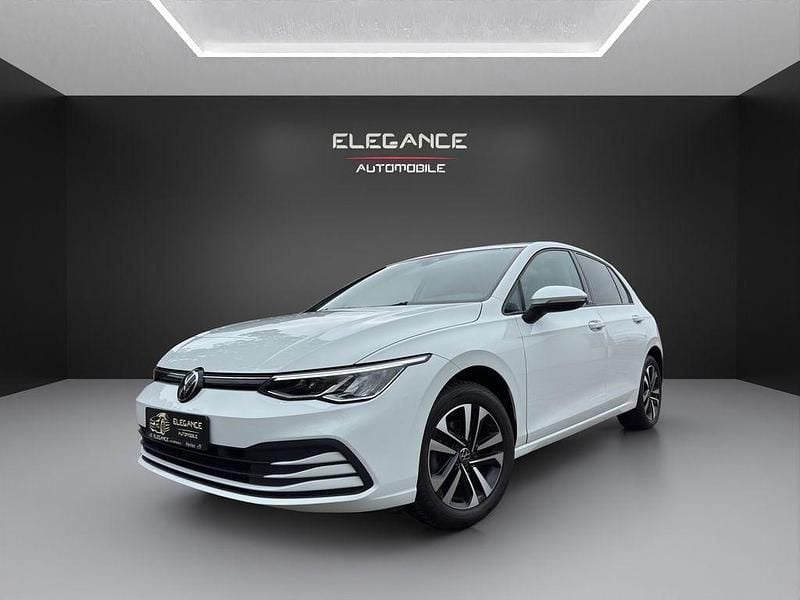 Weiß Gebraucht 2021 VW Golf VIII United Limousine | 21.500 € (Fairer Preis) - Bild 1/4