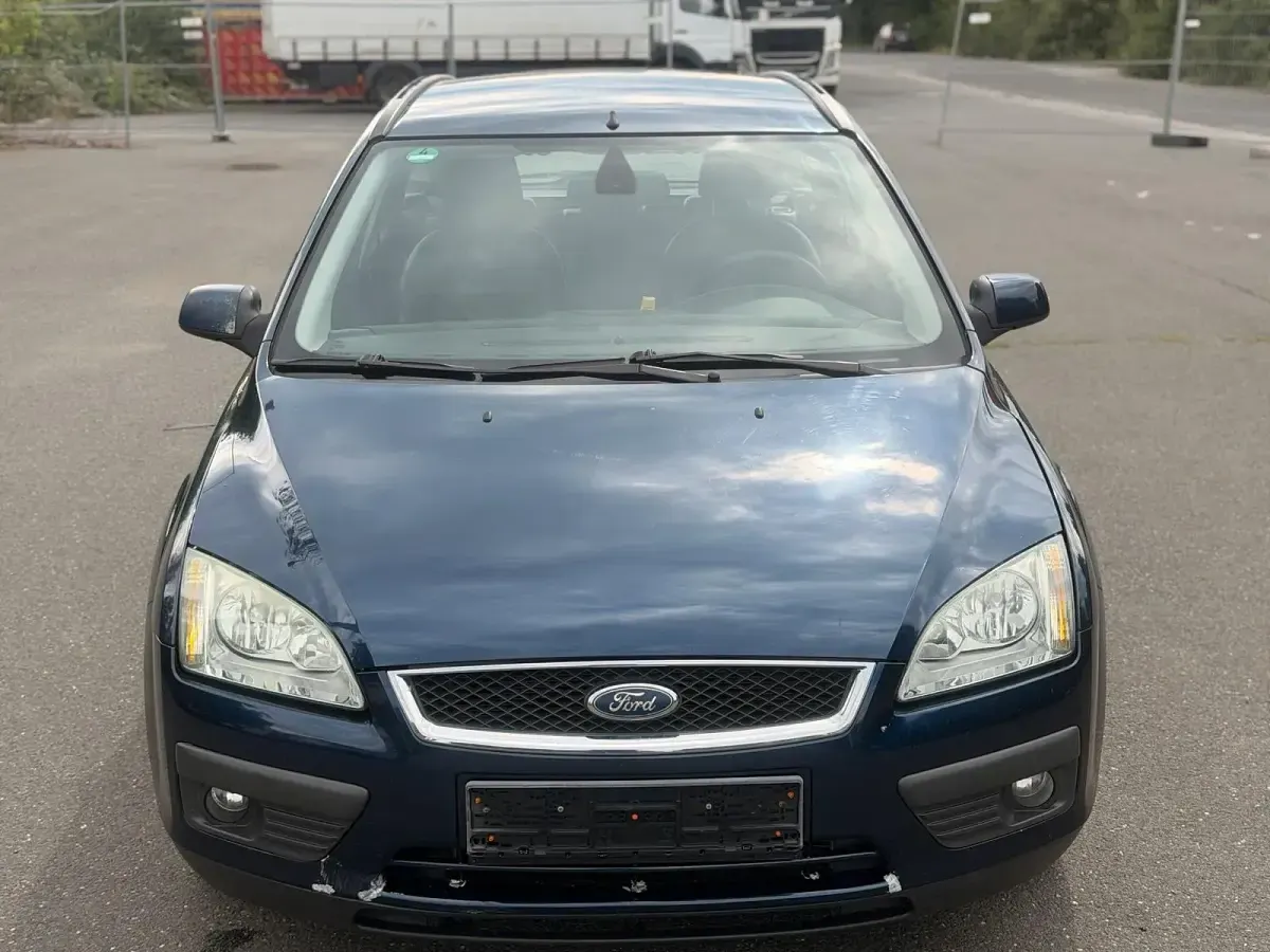 Gebraucht Ford Focus 116 PS (85 kW) 2005 Blau Kombi