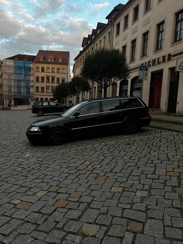 Gebraucht VW Passat Highline 136 PS (100 kW) 2005 Schwarz Kombi