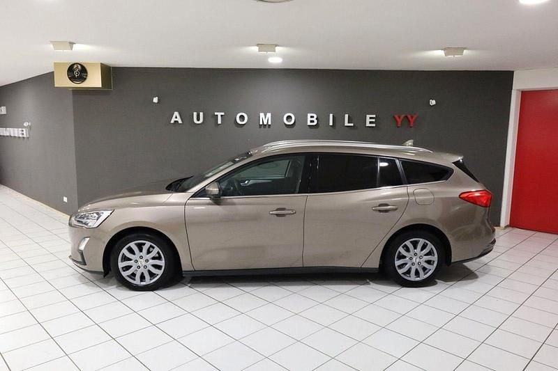 Gebraucht Ford Focus Cool & Connect 120 PS (88 kW) 2018 Silber Kombi