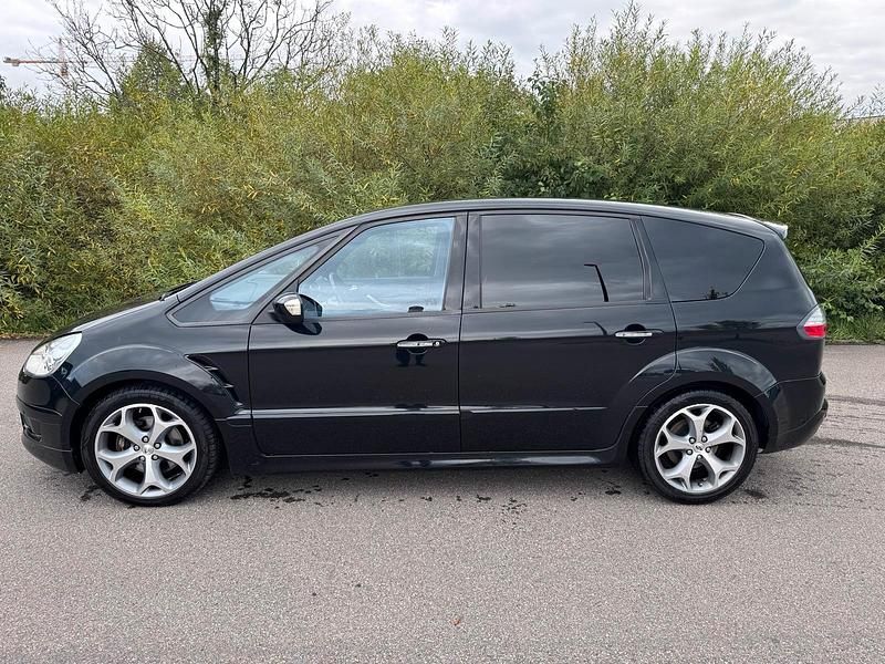 Schwarz Gebraucht 2008 Ford S-MAX Titanium S Van / Kleinbus | 6.600 € (Teuer) - Bild 1/4
