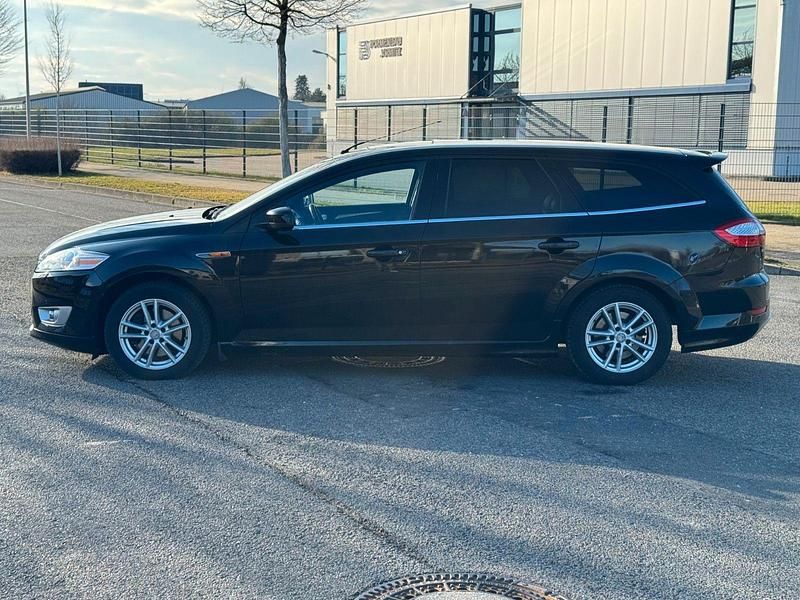 Gebraucht Ford Mondeo Titanium 203 PS (149 kW) 2010 Schwarz Kombi