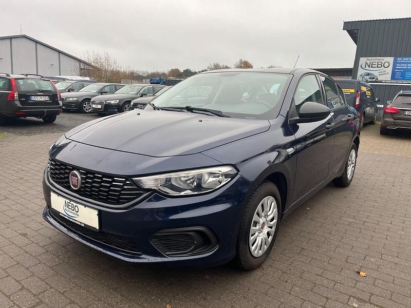 Gebraucht Fiat Tipo Pop 95 PS (69 kW) 2016 Blau Kombi