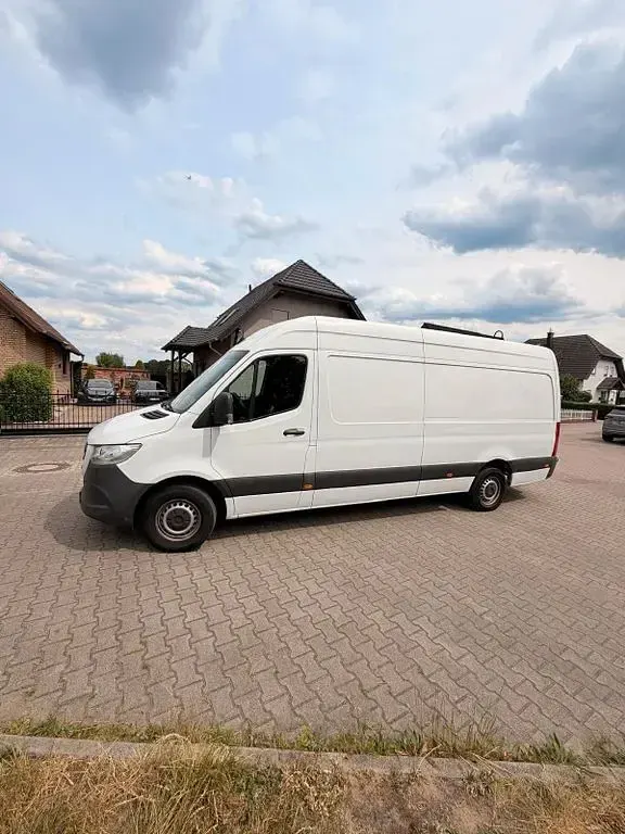 Gebraucht Mercedes Sprinter 163 PS (119 kW) 2019 Weiß Van