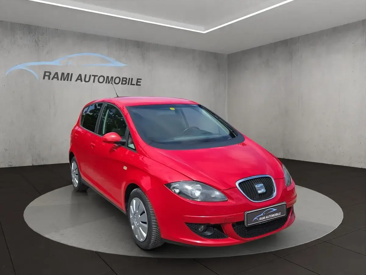 Gebraucht Seat Altea 102 PS (75 kW) 2005 Rot Van / Kleinbus