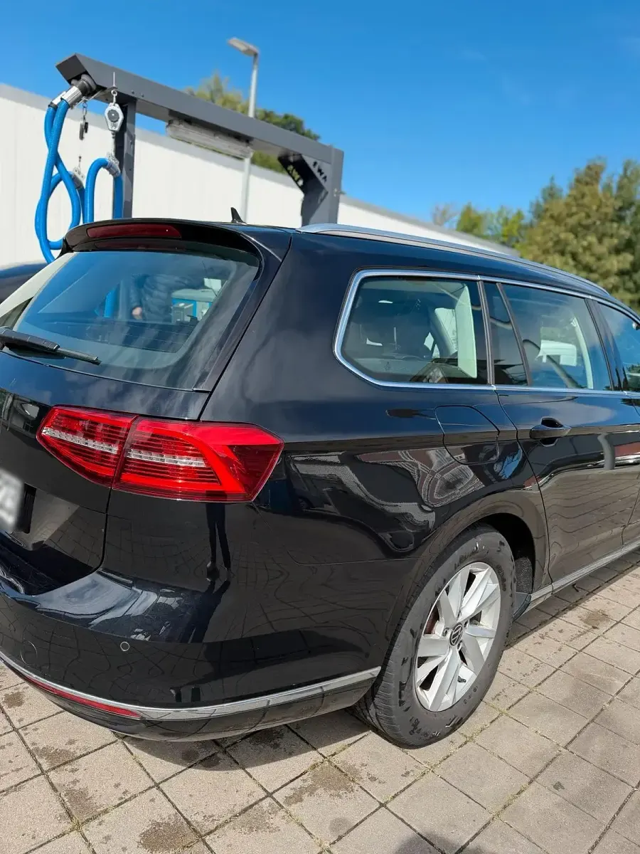Gebraucht VW Passat 140 PS (102 kW) 2015 Braun Kombi