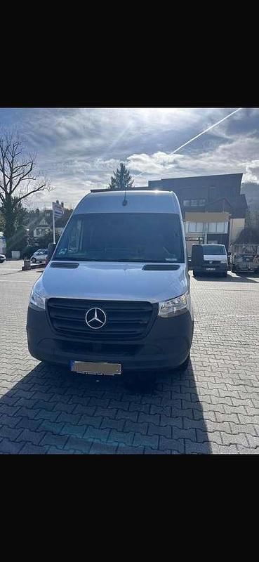 Gebraucht Mercedes Sprinter 163 PS (119 kW) 2021 Grau Van