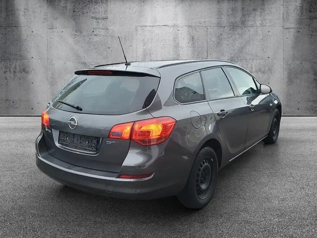 Gebraucht Opel Astra Design Edition 125 PS (91 kW) 2011 Premium "karbongrau" Kombi
