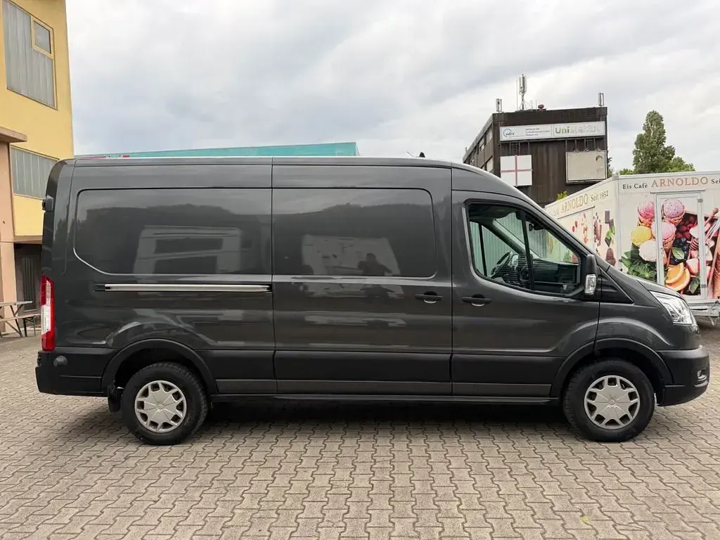Gebraucht Ford Transit 170 PS (125 kW) 2019 Grau Van / Kleinbus