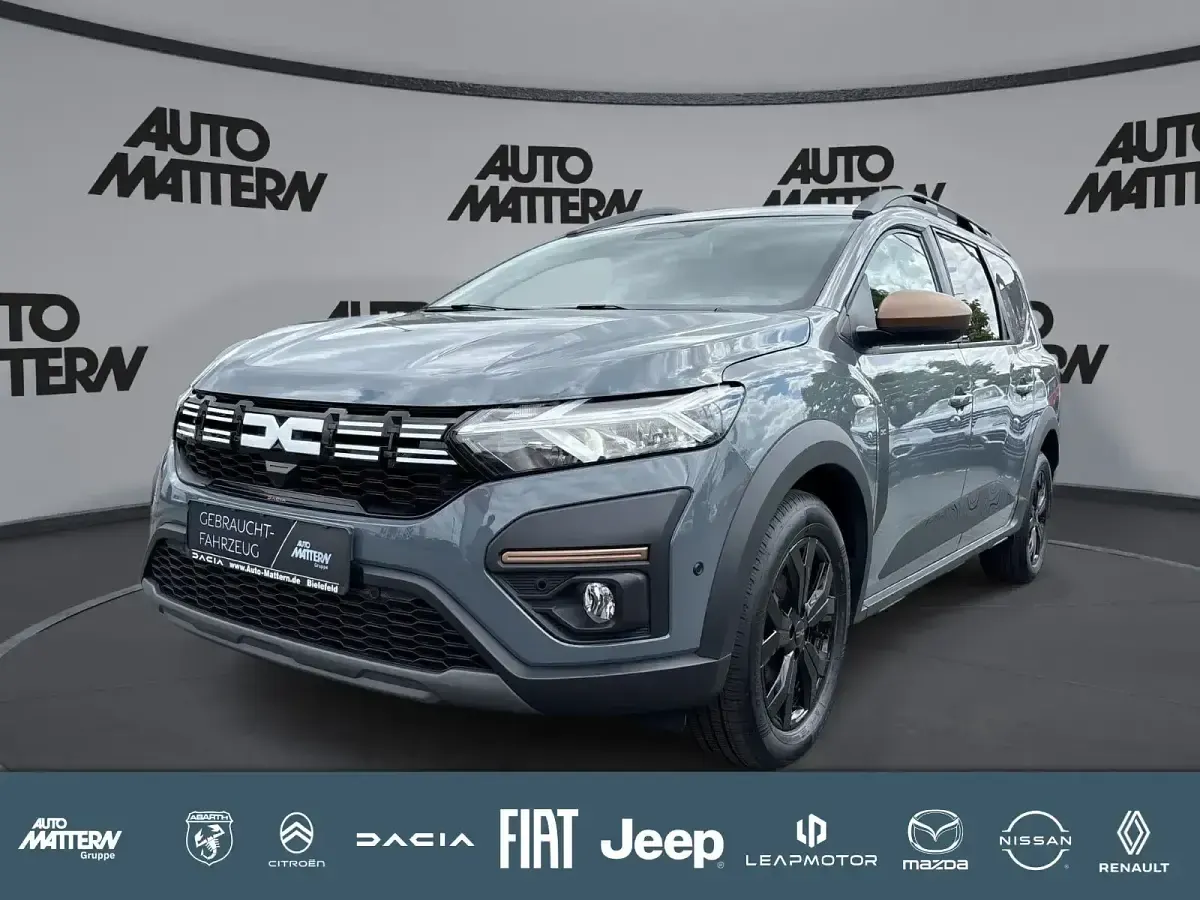 Gebraucht Dacia Jogger Extreme 110 PS (80 kW) 2025 Van / Kleinbus