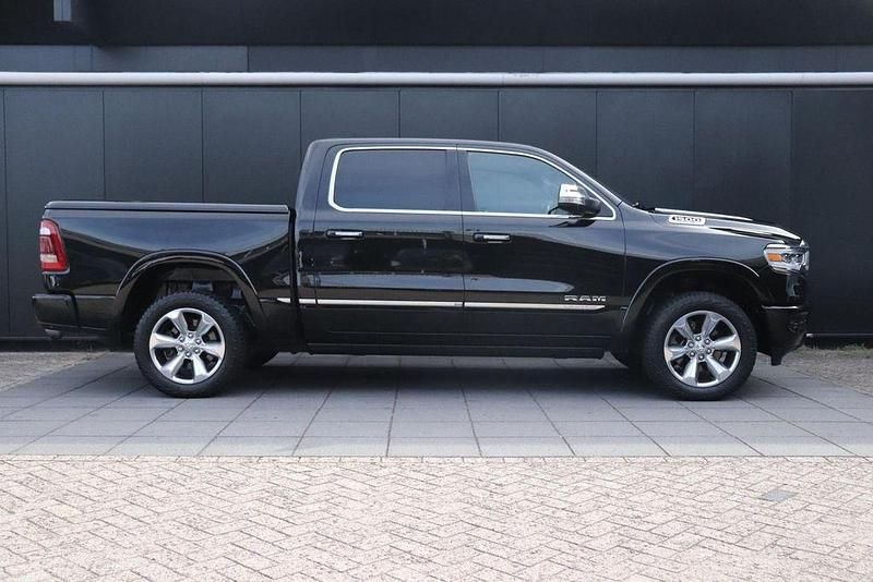 Gebraucht Dodge Ram Limited 402 PS (295 kW) 2018 Schwarz Pickup