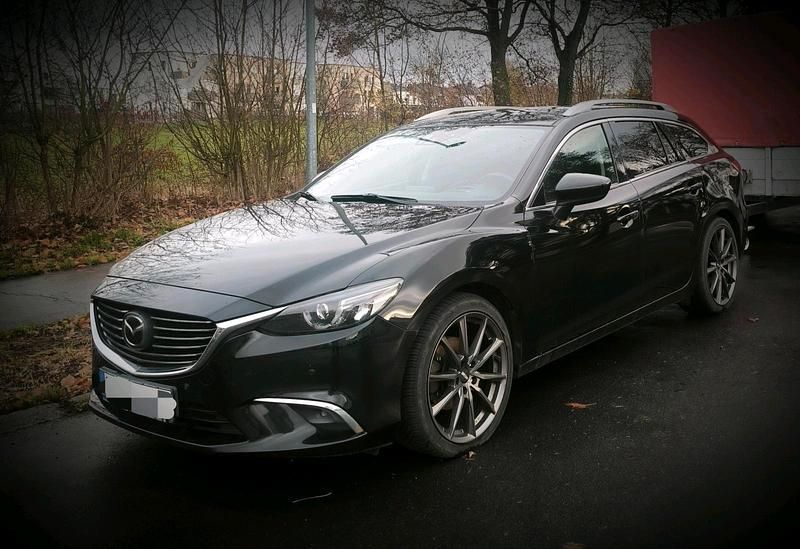 Schwarz Gebraucht 2015 Mazda 6 Kombi | 4.999 € (Teuer) - Bild 1/4