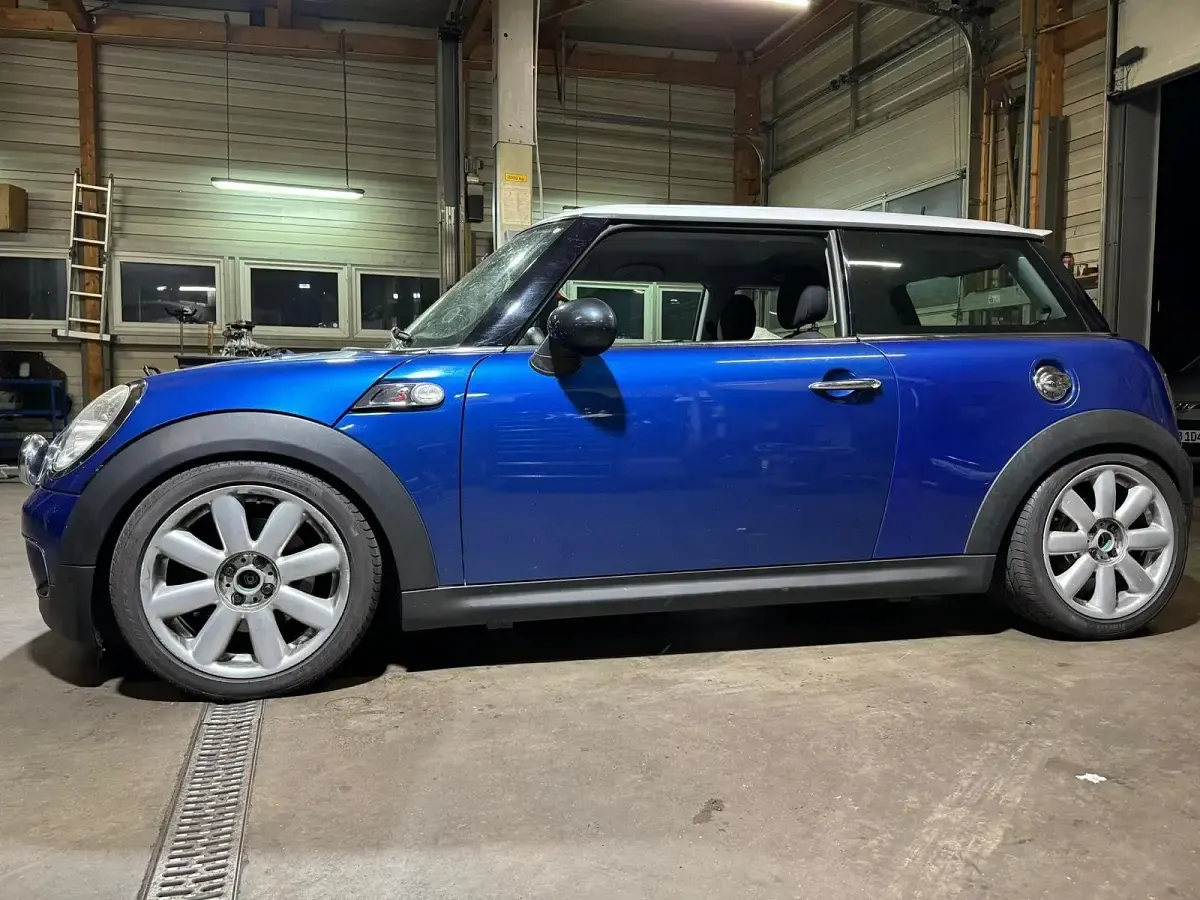 Gebraucht Mini Cooper S 174 PS (127 kW) 2007 Blau Kleinwagen