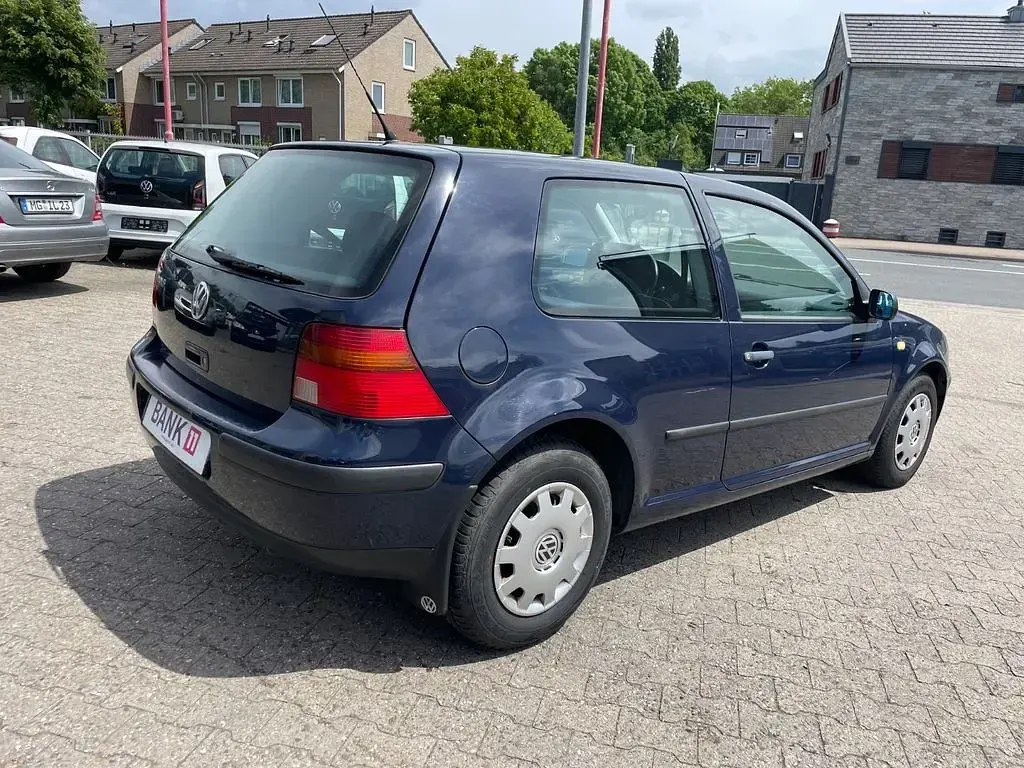 Gebraucht VW Golf III 75 PS (55 kW) 1999 Blau Limousine