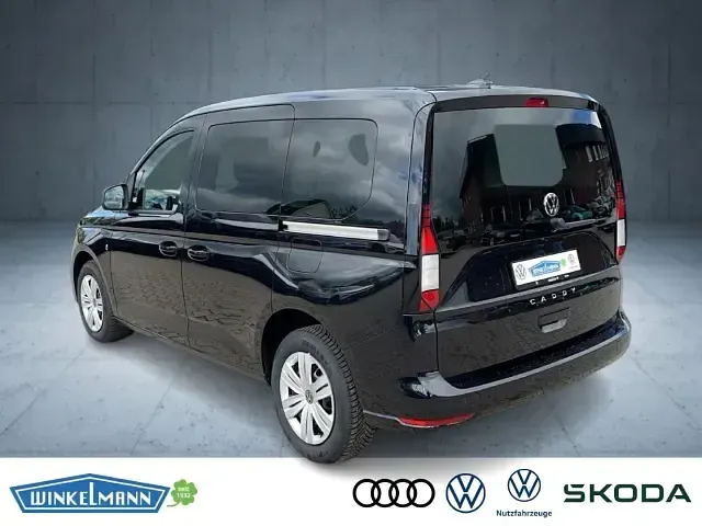 Neu VW Caddy 116 PS (85 kW) 2026 Schwarz Van / Kleinbus