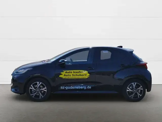 Neu Toyota Yaris 117 PS (86 kW) 2026 Schwarz Kleinwagen