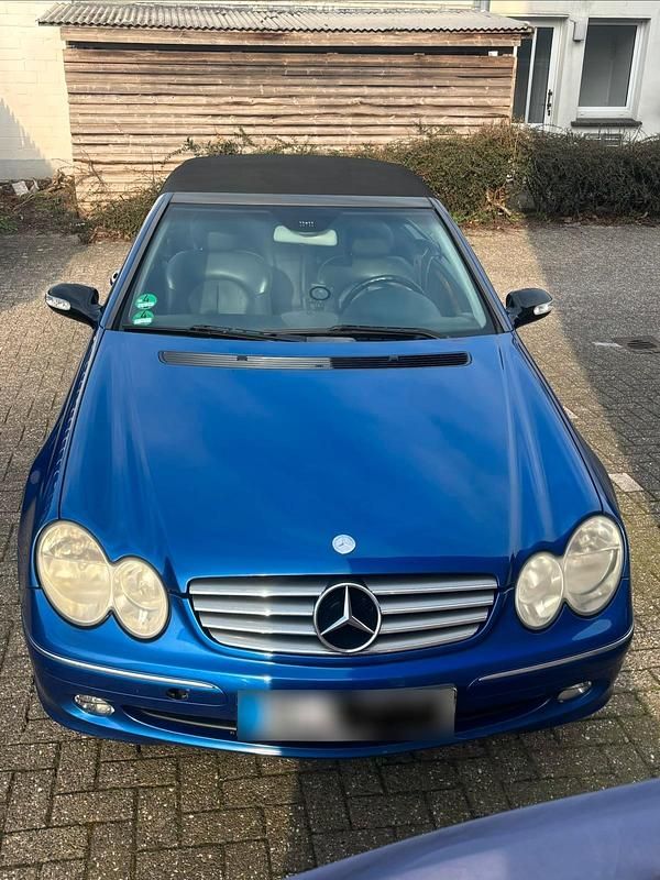 Gebraucht Mercedes CLK240 170 PS (125 kW) 2003 Blau Cabrio