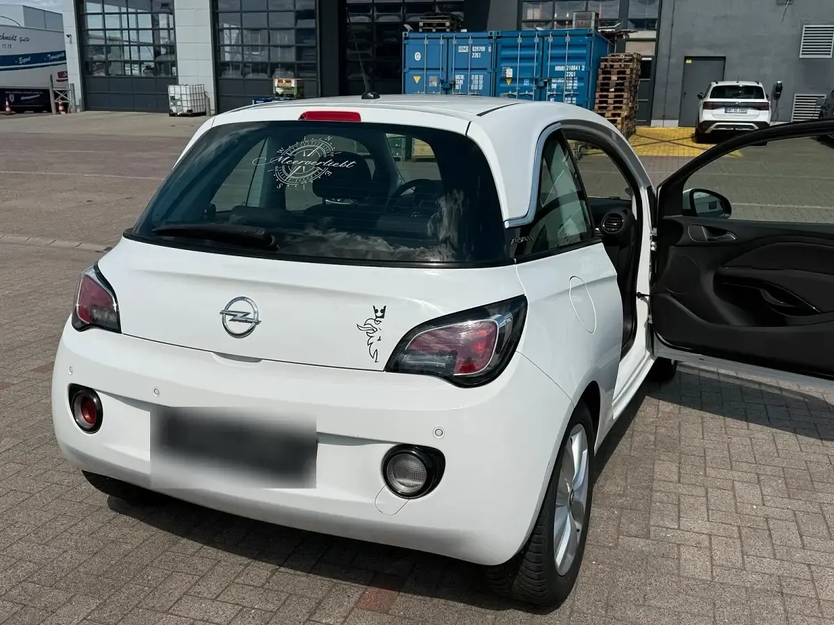 Gebraucht Opel Adam 87 PS (63 kW) 2016 Weiß Kleinwagen