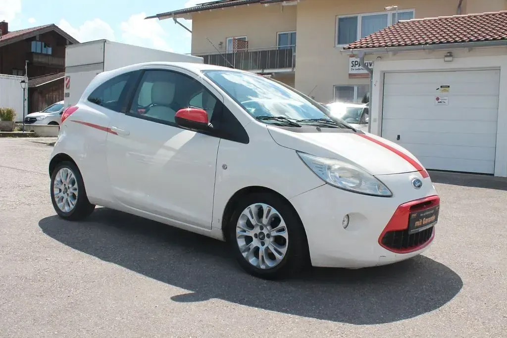 Gebraucht Ford Ka Titanium 69 PS (50 kW) 2009 Weiß Kleinwagen