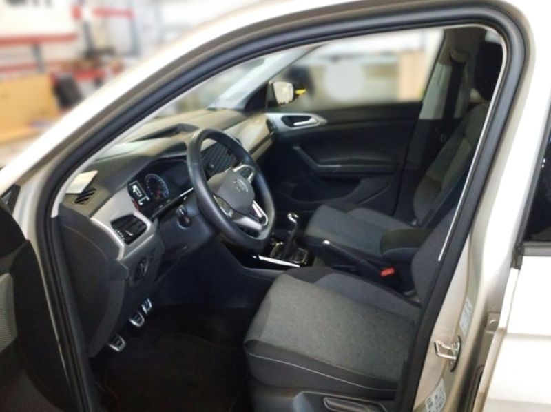 Gebraucht VW T-Cross Move 110 PS (80 kW) 2023 Silber SUV